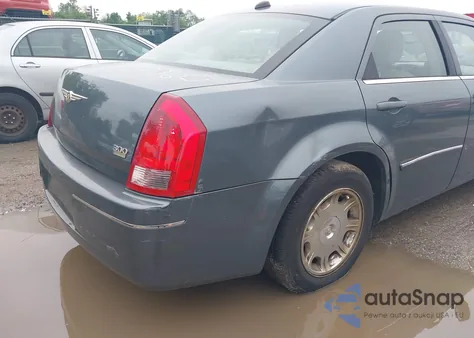 2006 Chrysler 300 Touring from USA, damaged, VIN 2C3KA53G36H114191